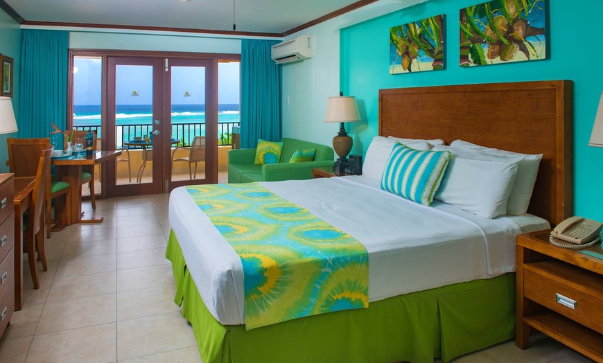 Image 3: ✈ BARBADE | Christ Church - Yellow Bird 3*, 5 nuit - Vue panoramique