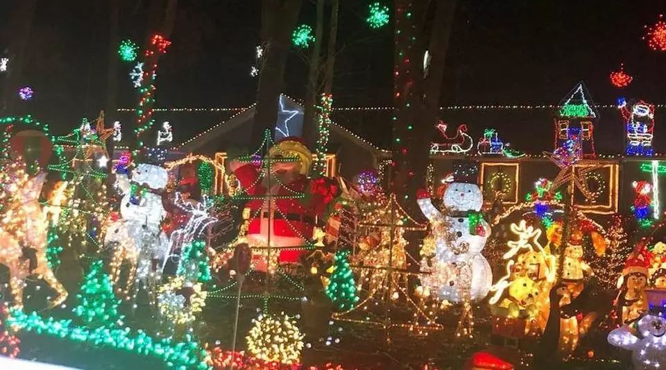 Oak City Holiday Sights & History Trolley Tour - Primary Image