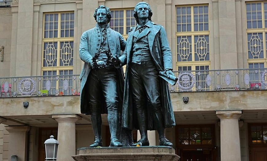 Image 2: Weimar Exklusive private Wanderung mit lokalem Guide