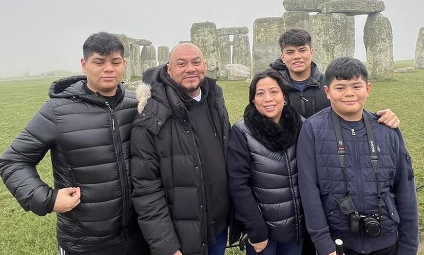 Image 8: Windsor Castle and Stonehenge with Chauffeur and Guide