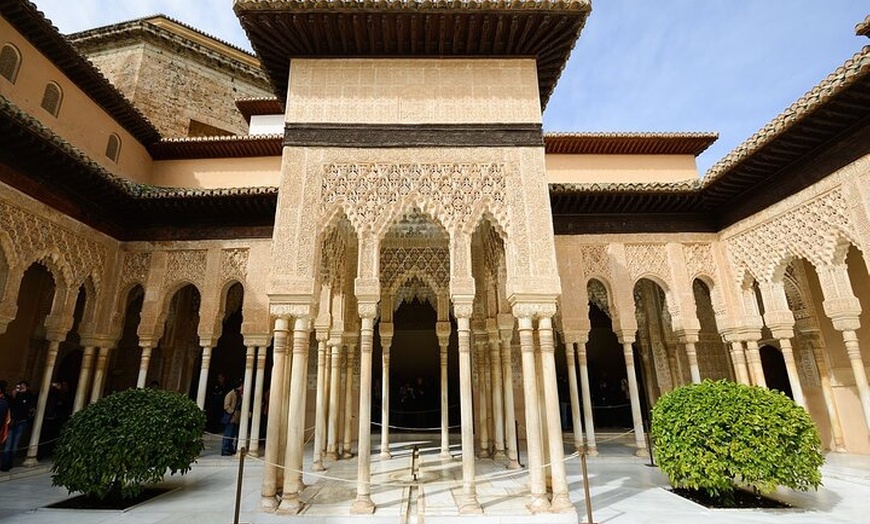 Image 3: Granada: visita guiada a la Alhambra, incluidos los palacios nazaríes