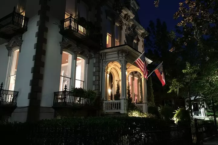 Spirits and Scoundrels Adults Only Savannah Ghost Tour | 10pm