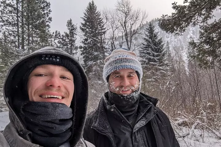 Leisurely Snowshoeing through the Bitterroot Mountains