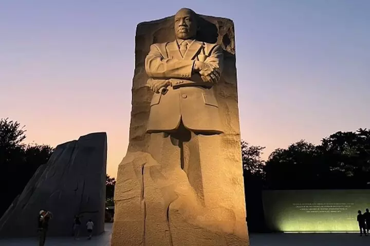 Capitol Hill with US Capitol, Arlington Cemetery, Night Bus Tour