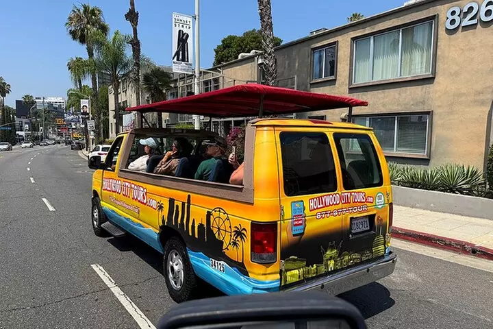 Hollywood and Celebrity Homes Bus Tour