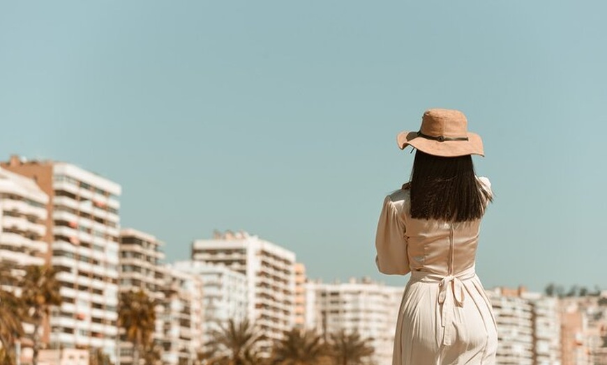 Image 2: Sesión de fotos privada de Fuengirola con fotógrafo profesional