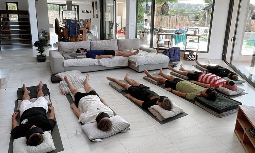 Image 3: Ibiza: Baño de sonido privado con cuencos cantores y relajación