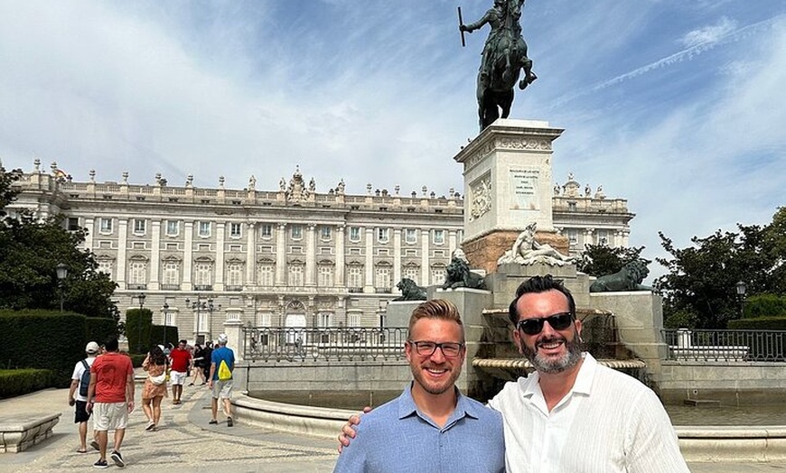 Image 14: Visita guiada a pie por la Ciudad Vieja de Madrid Semiprivada 12ppl...