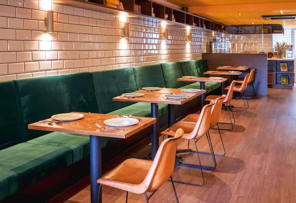 ✈ NIEDERLANDE | Amsterdam - Max Brown Hotel Museum Square 3*, 2 Näc...