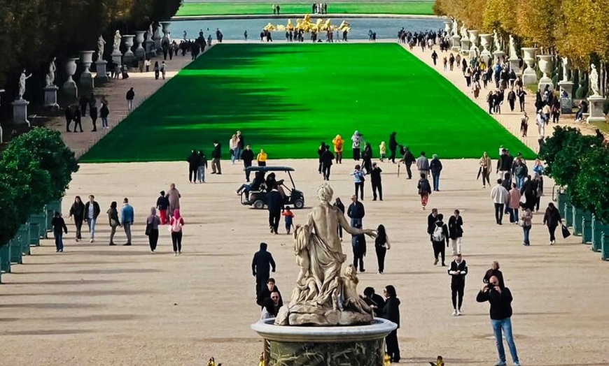 Image 11: Billet Versailles Palace Paris Trianon Estate Gardens