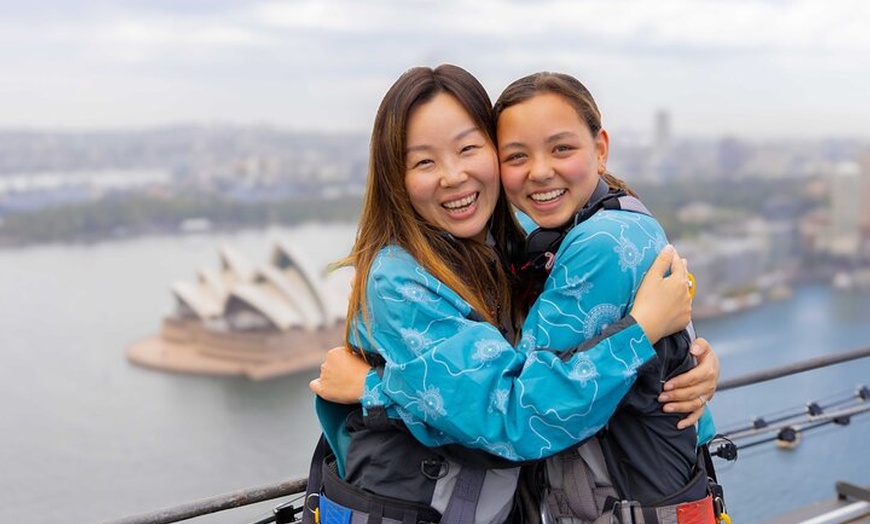 Image 2: Mandarin BridgeClimb