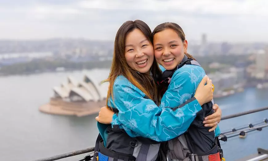 Image 2: Mandarin BridgeClimb