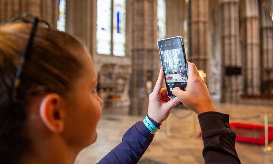Image 8: Priority Access Westminster Abbey Tour with a Professional Guide