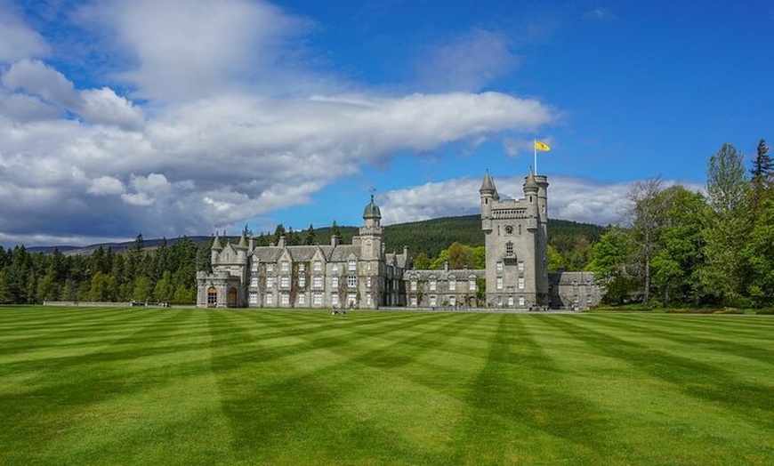 Image 6: Aberdeen Private Tour: Balmoral Castle and Scenic Wonders