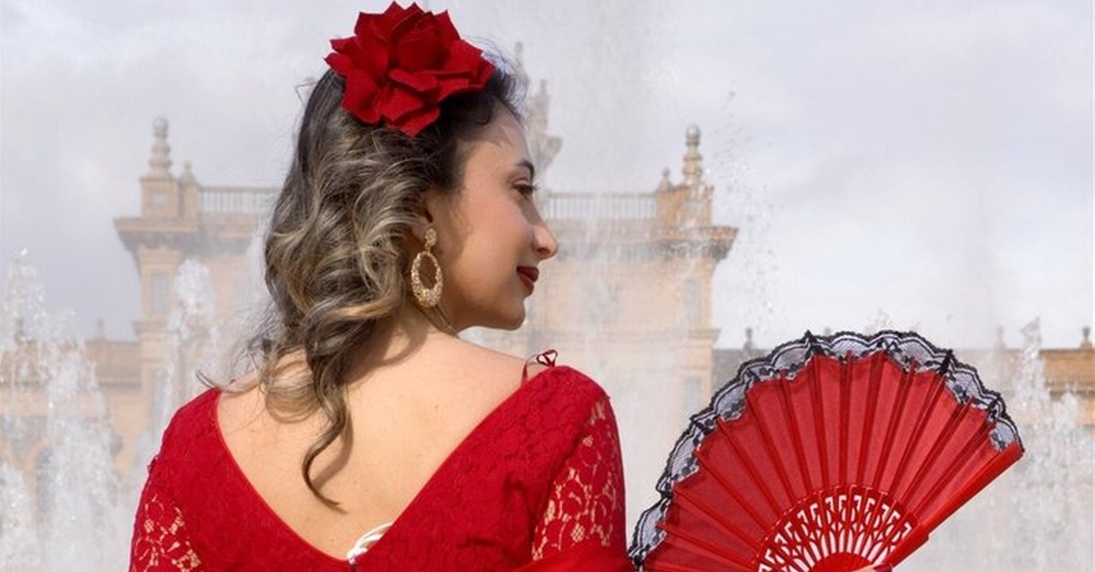 Cartel de Experiencia fotográfica cinematográfica en Sevilla con Mikah Villalba