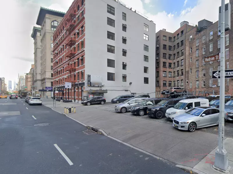 Parking at Park-it Management - 74-82 Hudson St. Lot - Primary Image