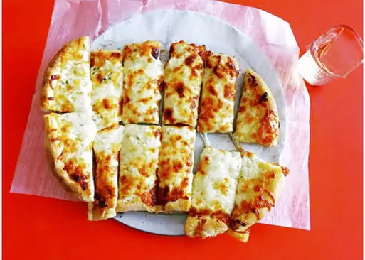 5% Cash Back at George's Pizza