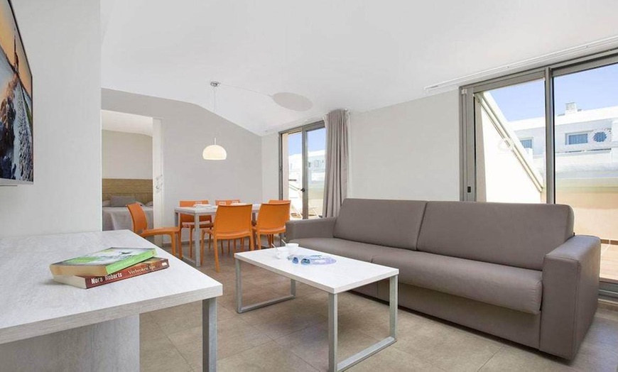 Image 9: ✈ COSTA BARCELONA | Pineda de Mar - Odissea Park Aparthotel 4*, 3 n...