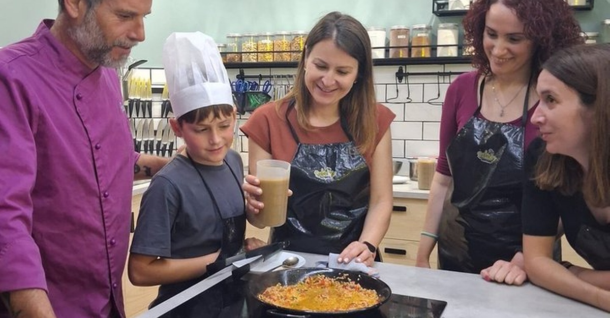 Taller de cocina de paella, tapas y sangría en Barcelona