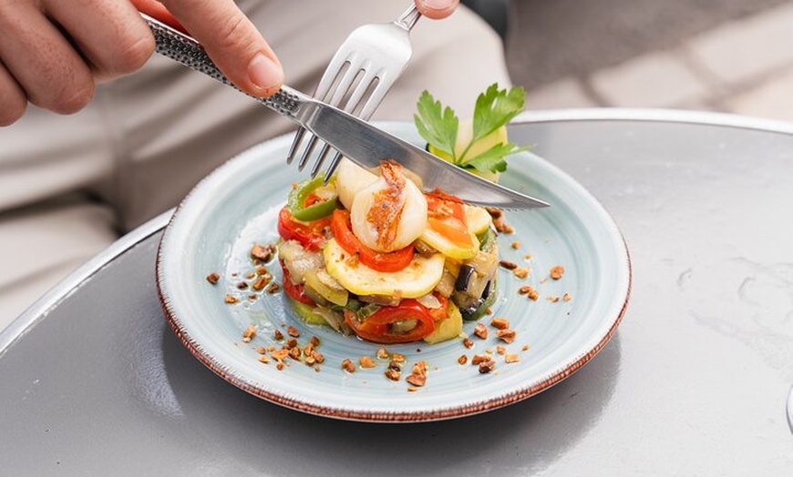 Image 3: Tour Gourmet de Tapas y Vinos en Santa Cruz de Tenerife