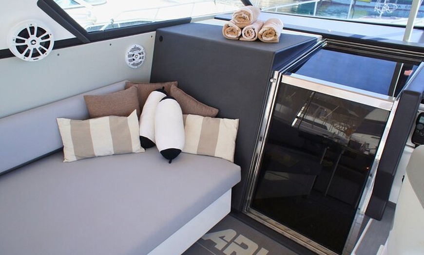 Image 18: Cena al Atardecer en Yate Privado de Lujo en Playas de Papagayo