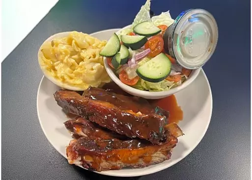 5% Cash Back at Deja Blue