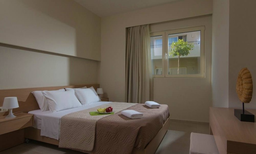 Image 5: ✈ CRETE | Gouves - Ourania Apartments Hotel 3*, 3 nights - Outdoor ...