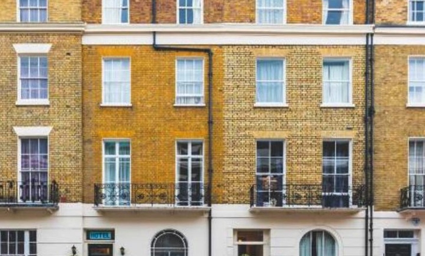 Image 4: Stasher Luggage Storage at Belgravia Rooms Hotel Victoria