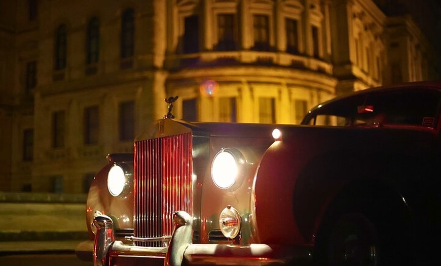 Image 3: London Tour in a Vintage Rolls Royce