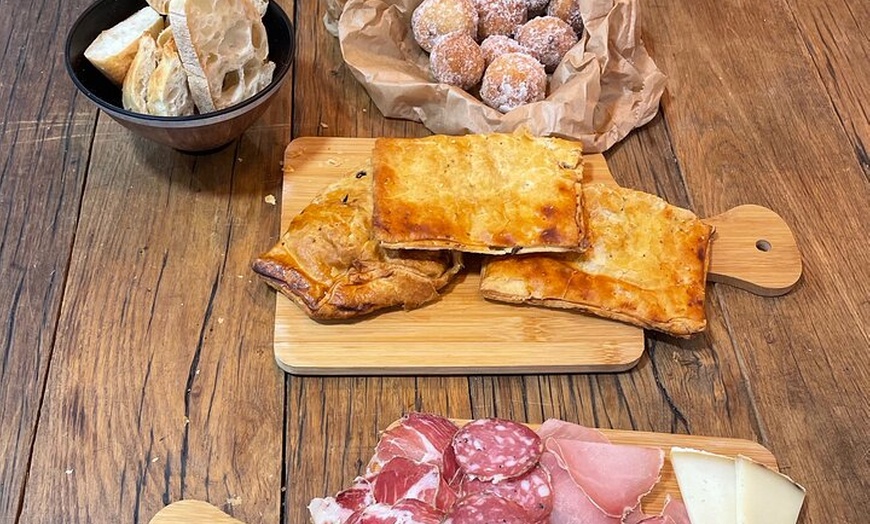 Image 2: Visite historique et gastronomique à Ajaccio Food Tour