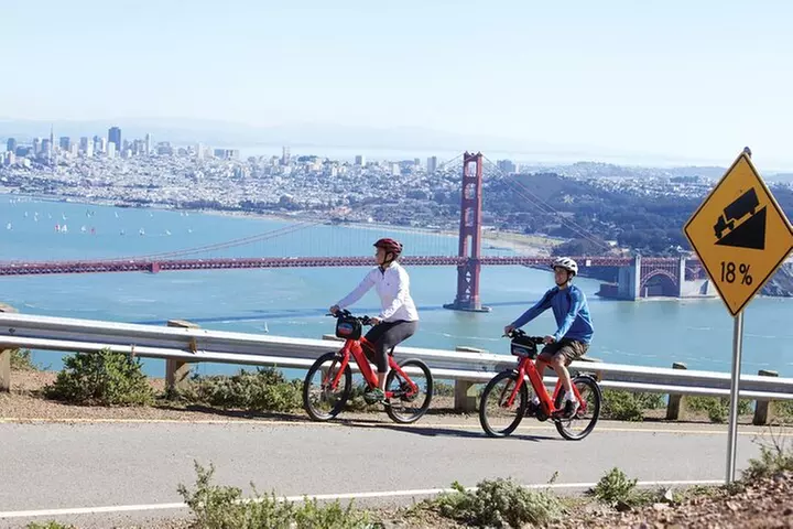Golden Gate Bridge Guided Bicycle or E-Bike Tour from San Francisco...