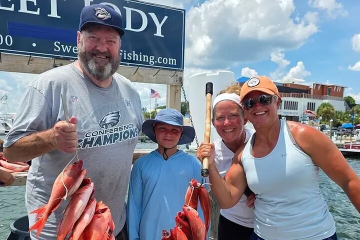 6 Hour Family Friendly Party Boat Fishing in Destin