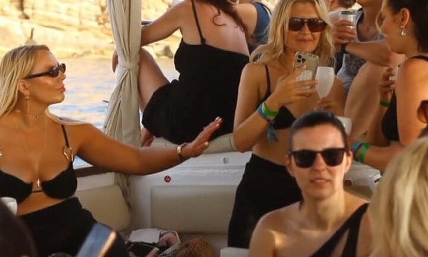 Image 3: Ibiza Excursión en Barco Puesta de Sol Tapas y Barra Libre