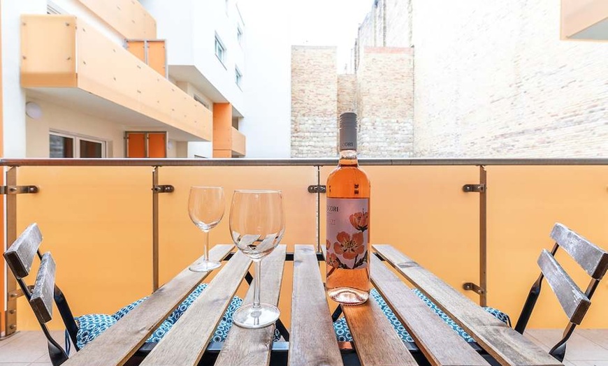 Image 12: ✈ HONGARIJE | Boedapest - Vagabond Broadway 4*, 2 nachten - Stadsce...