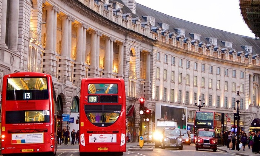 Image 6: London Gatwick Airport LGW Private Transfer to London City/Hotels