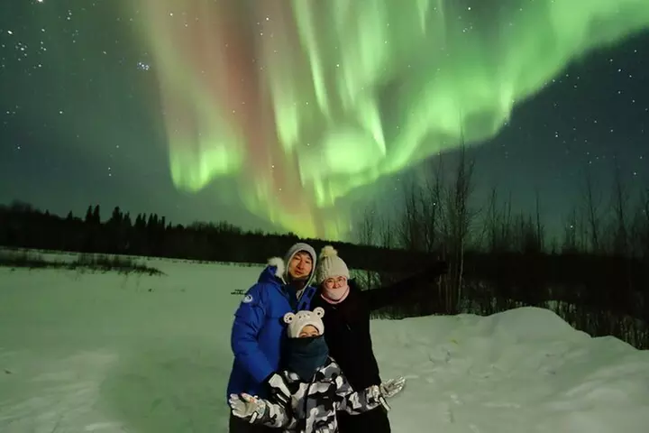 Electric Moose Studios Aurora Adventure W/Portraits & Hot Pizza!!