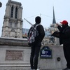 Image 23: Accès Notre-Dame : Explorez l'intérieur avec un Guide agréé.