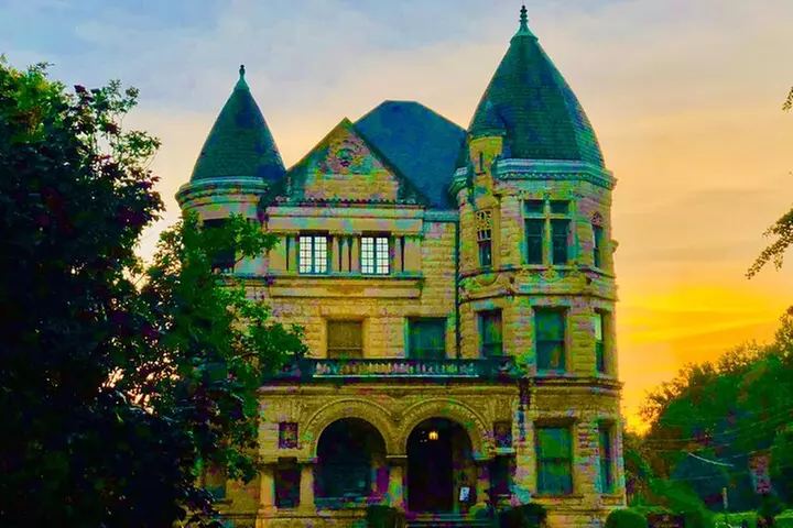 Old Louisville Ghost Tour as Recommended by The New York Times @ 4t...