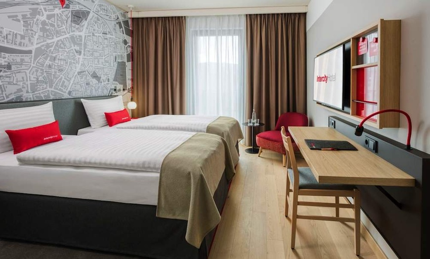 Image 2: ✈ DEUTSCHLAND | Frankfurt - IntercityHotel Frankfurt Hauptbahnhof S...