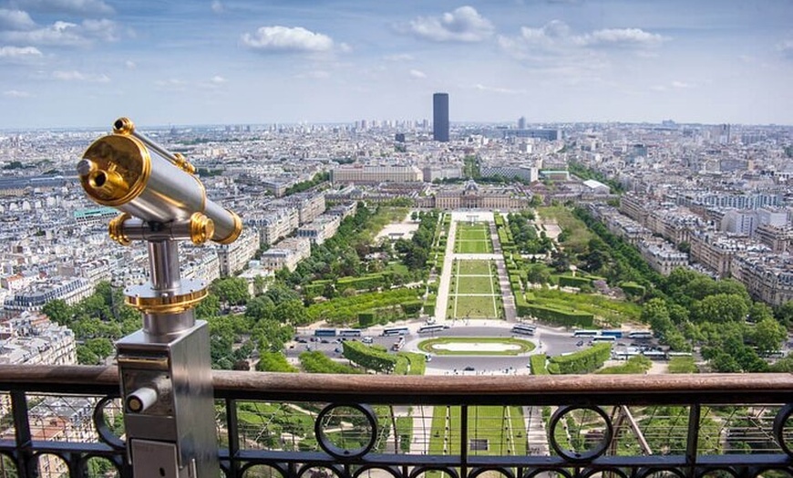 Image 3: Tour Eiffel Accès rapide au sommet ou au deuxième étage