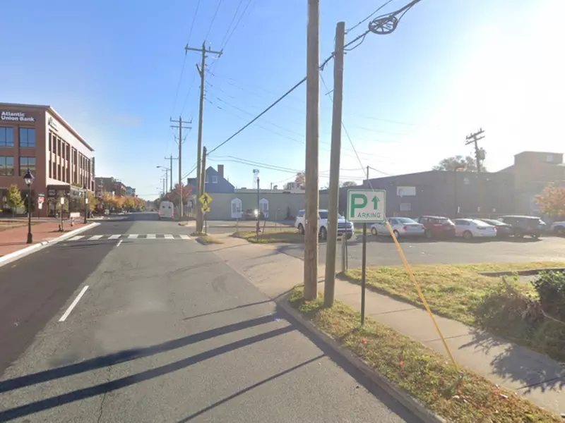 Parking at 700 William St. Lot