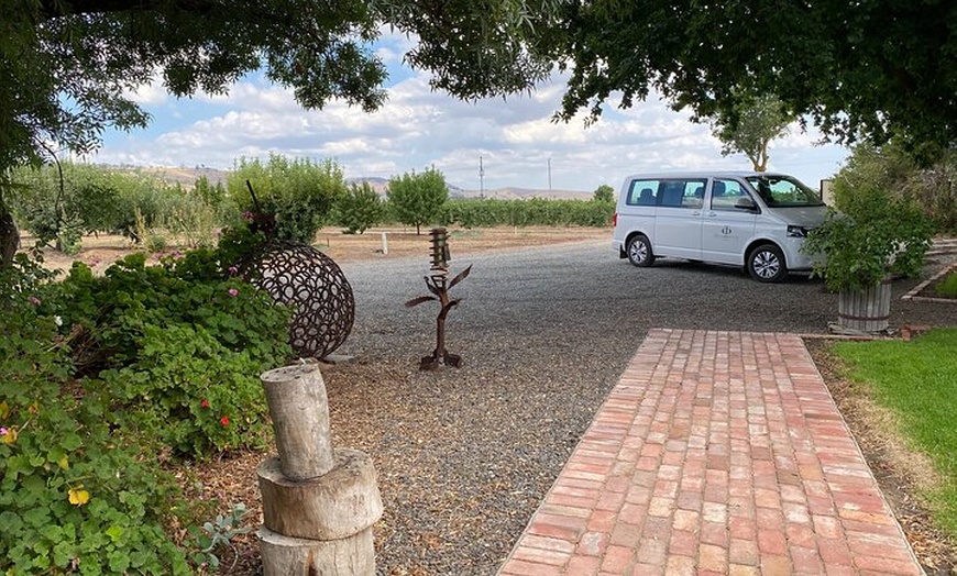 Image 6: Barossa Valley Small Group Tour with Wine tastings and lunch