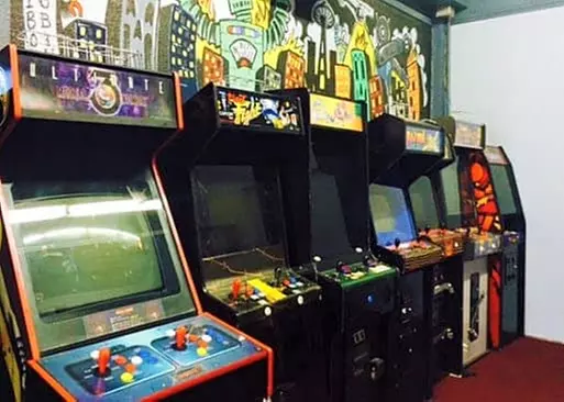 5% Cash Back at 8 Bit Arcade Bar