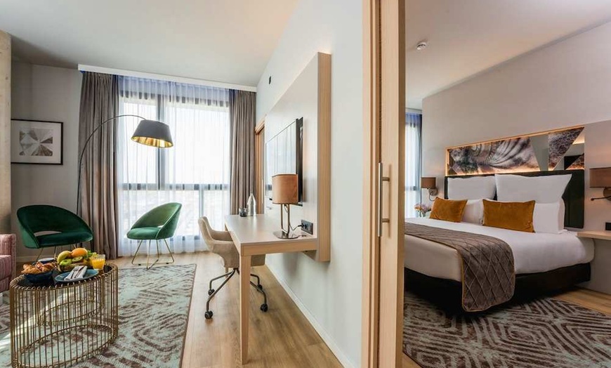 Image 18: ✈ SPANIEN | Barcelona - Leonardo Royal Hotel Barcelona Fira 4*, 2 N...