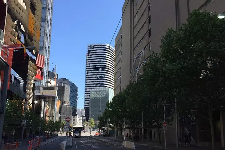 Private custom 4 Hour Walking Tour of Melbourne's Highlights - Image 7