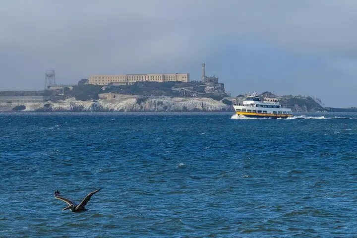 San Francisco Alcatraz, Ferry and 2 Day Hop On Hop Off Bus Tour