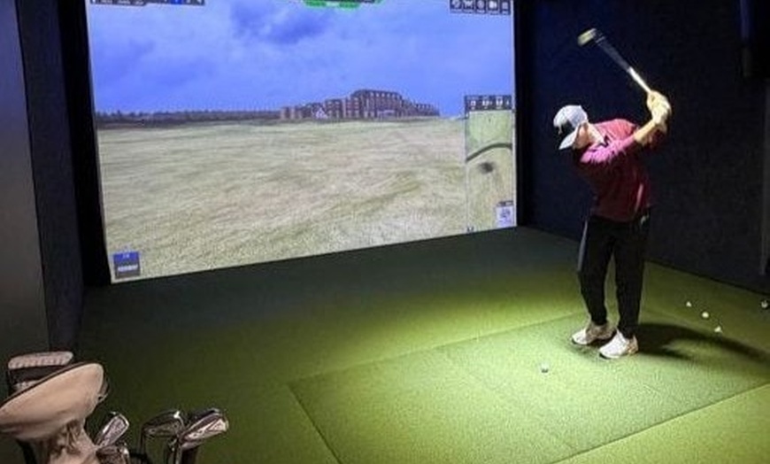 Image 4: $32.50 For 1-Hour Of Tee Time For Up To 4 People (Reg $65)