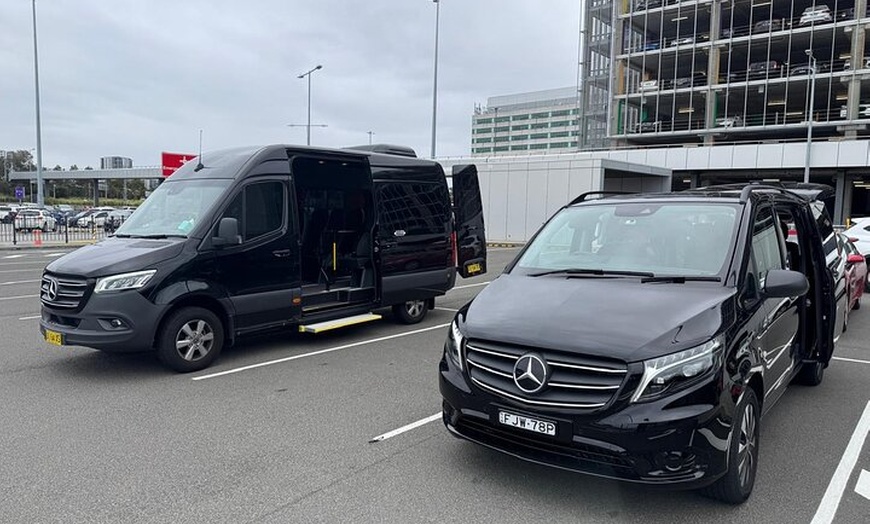 Image 8: Departing Sydney: Luxury Transfer to Airport or Cruise Port