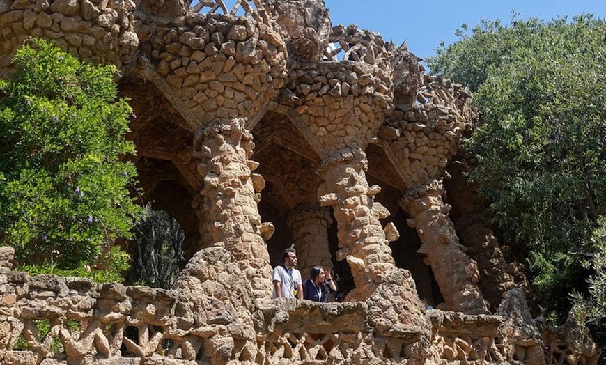 Image 13: Visita guiada Sagrada Familia & Park Güell