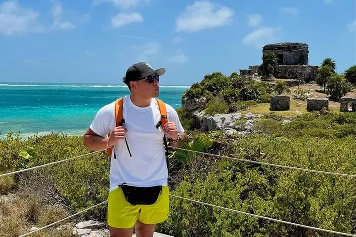 Deluxe Trip to Casa Tortuga Cenotes and Tulum Site from Cancun